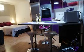 Avenida J.M. Galvan Bello Apartamento